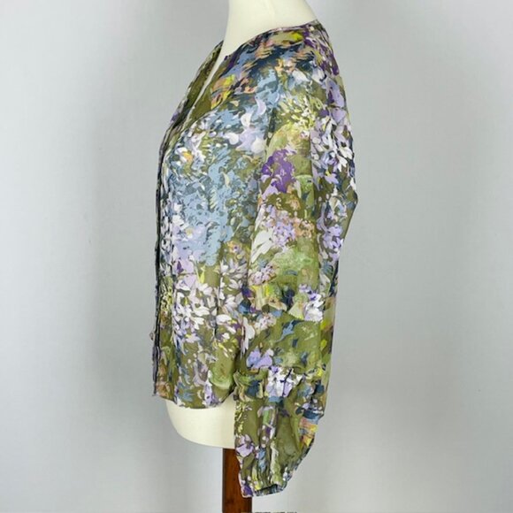 White House Black Market V Neck Top Sz SP Sheer Ruffle Floral Forest Fairy - Picture 6 of 8